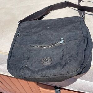 Kipling crossbody purse